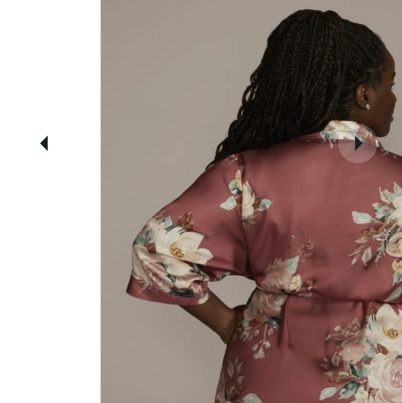 Davids Bridal Floral Robe - Picture 5 of 7